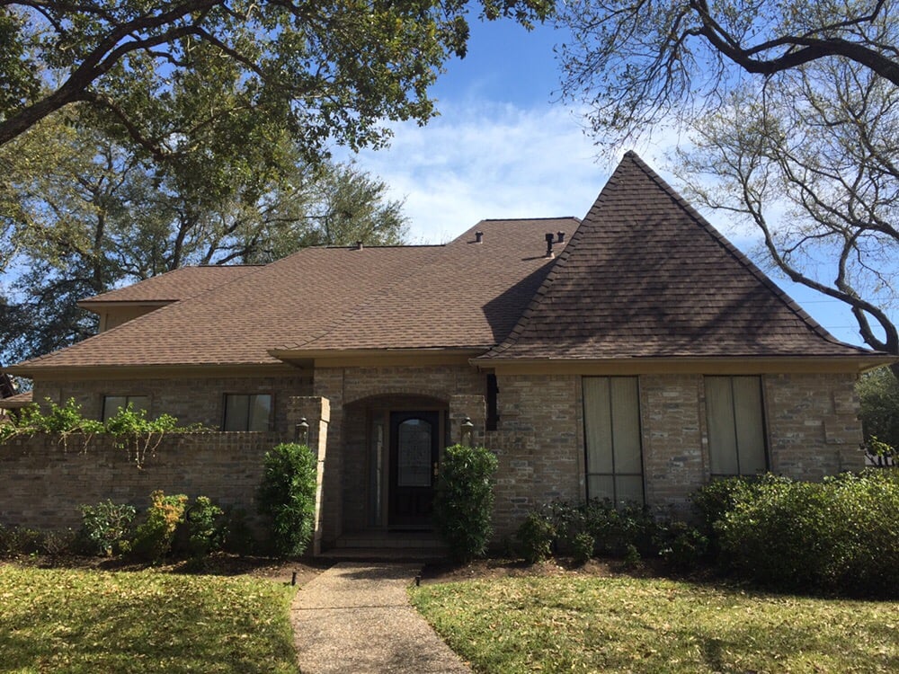 Slide of Discover Roofing