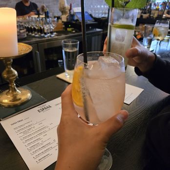 Au Courant - Spanish spritz - Modern European Near Me - Omaha, Nebraska