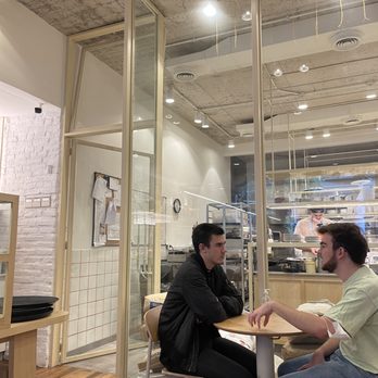 Oli - Cafeteria Near Me - Palermo, C
