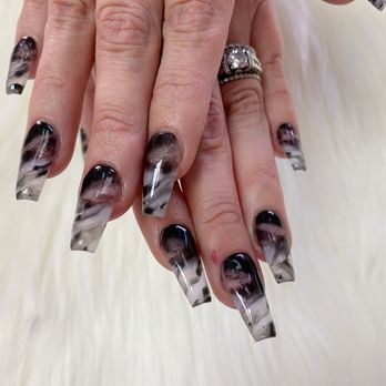 Royal Nails - Nail Salons Near Me - LakeWood, Colorado