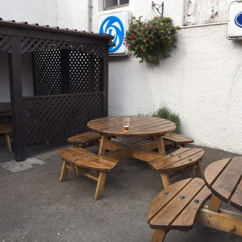 Auld Motorhoose - Bars Near Me - Kirkwall, ORK
