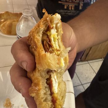 Lickin Good Donuts - Donuts Near Me - Mobile, Alabama