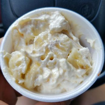 TNT - Lil Brothers BBQ - Looks like somebody's banana got very excited about this banana pudding - Barbeque Near Me - Kalamazoo, Michigan TNT - Lil Brothers BBQ - Looks like somebody's banana got very excited about this banana pudding - Barbeque Near Me - Kalamazoo, Michigan