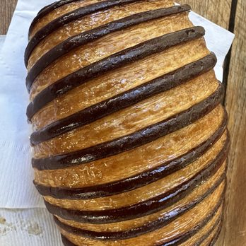 Halekulani Bakery - Bakeries Near Me - Honolulu, Hawaii Halekulani Bakery - Bakeries Near Me - Honolulu, Hawaii