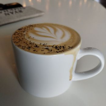 Common Ground - Cardigan Latte - Coffee & Tea Near Me - Tacoma, Washington