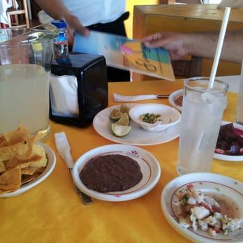 Restaurante Flamingos - You get these appetizers for free while waiting for your order. *drinks are not free - Seafood Near Me - Progreso, YUC Restaurante Flamingos - You get these appetizers for free while waiting for your order. *drinks are not free - Seafood Near Me - Progreso, YUC