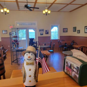 Cider House Café - Fruits & Veggies Near Me - North Haverhill, New Hampshire Cider House Café - Fruits & Veggies Near Me - North Haverhill, New Hampshire