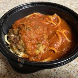 Maggiano's - Spaghetti & Giant Meatball