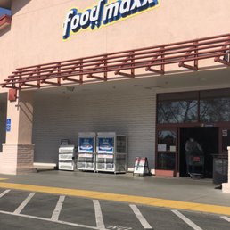 Storefront. Curious no vending machines are outside.