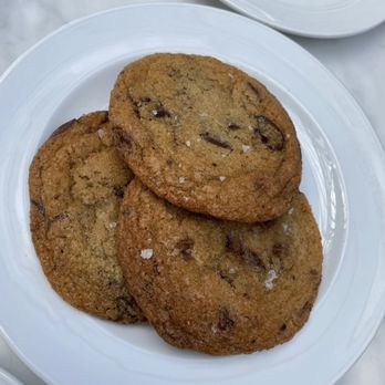 RH Rooftop Restaurant at RH West Palm - House-Made Chocolate Chip Cookies - Wine Bars Near Me - West Palm Beach, Florida RH Rooftop Restaurant at RH West Palm - House-Made Chocolate Chip Cookies - Wine Bars Near Me - West Palm Beach, Florida