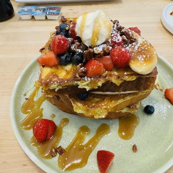 Egg Posh - Banana split French toast - Breakfast & Brunch Near Me - Frisco, Texas Egg Posh - Banana split French toast - Breakfast & Brunch Near Me - Frisco, Texas