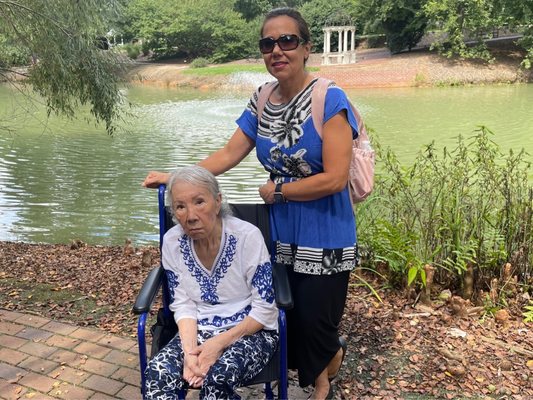 Hopelands Gardens by null