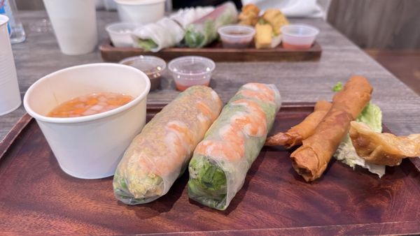 Goi Cuon by null