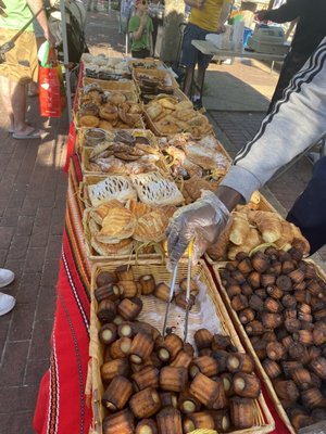 32nd Street Farmers Market by null