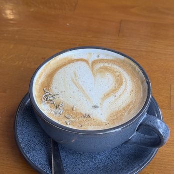 Creme De La Crepe - Lavender latte - French Near Me - Hermosa Beach, California