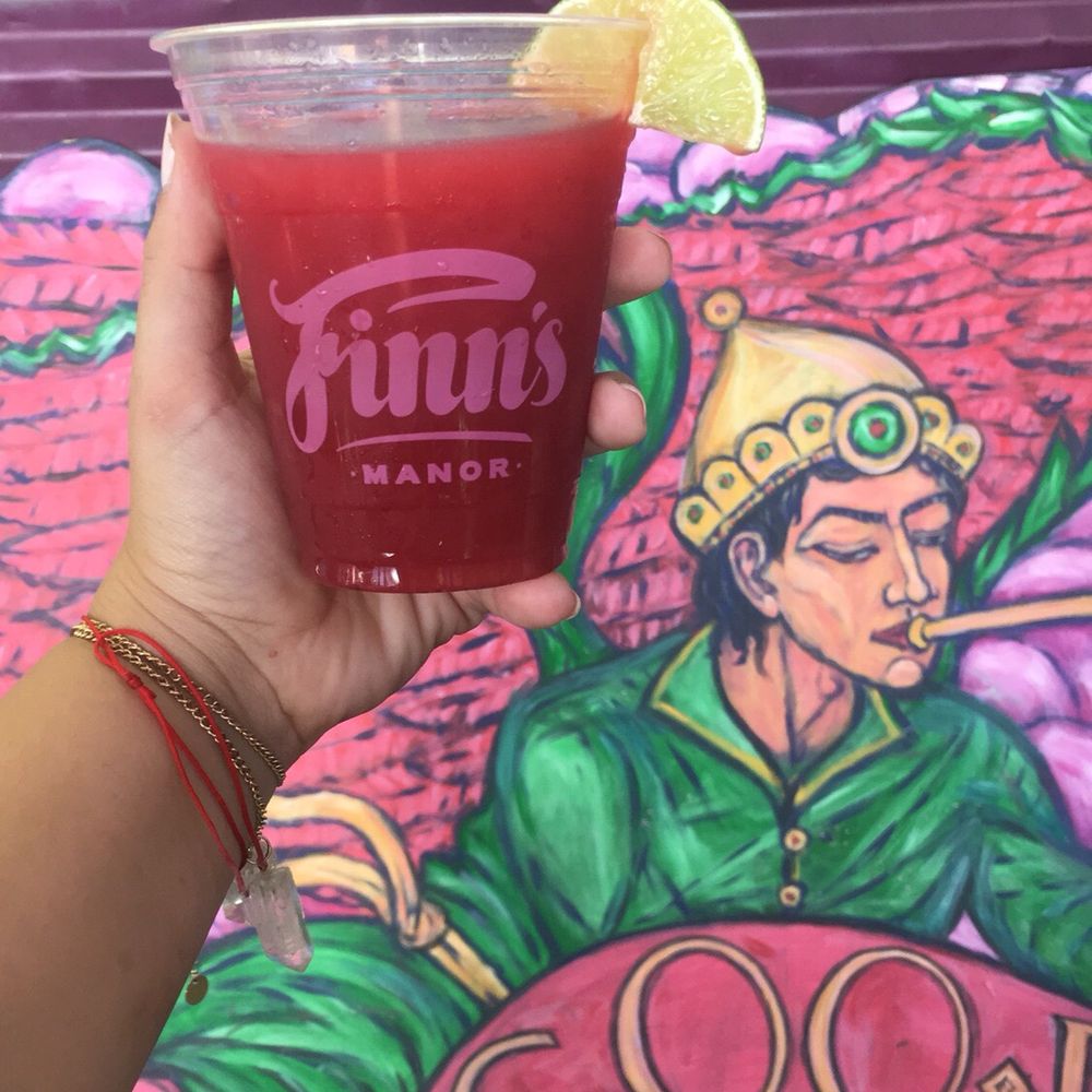 Finn's Manor - Cocktail Bars Near Me - Denver, Colorado