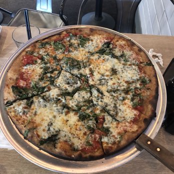Pizza District - Personal 14" pizza with Asiago cheese, spinach and arugula - Pizza Near Me - Boca Raton, Florida