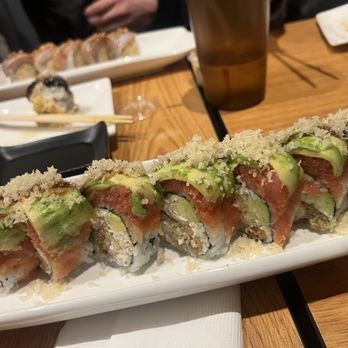L.A Sushi - Sushi Bars Near Me - Suwanee, Georgia