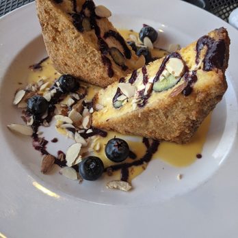 Victorian Cafe - French Toast - Breakfast & Brunch Near Me - Bend, Oregon Victorian Cafe - French Toast - Breakfast & Brunch Near Me - Bend, Oregon