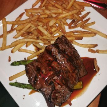 Houston Steak & Fruits De Mer - Steakhouses Near Me - Laval, Quebec Houston Steak & Fruits De Mer - Steakhouses Near Me - Laval, Quebec