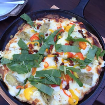 Crush Cider Cafe - Great flatbread pizza! - Beer Bar Near Me - Hood River, Oregon