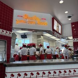 In-N-Out Burger - Cashier