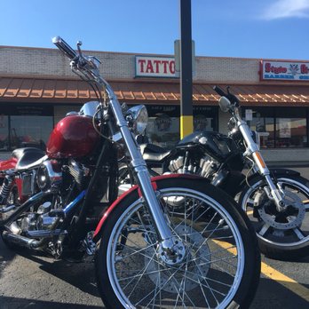 Bare Knuckle Tattoo - Tattoo Near Me - Midlothian, Illinois Bare Knuckle Tattoo - Tattoo Near Me - Midlothian, Illinois