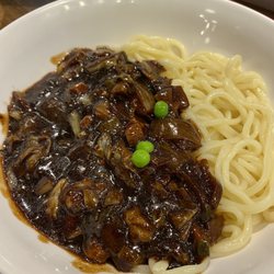 Paik’s Noodle