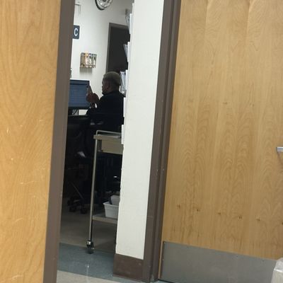 KERN MEDICAL - Updated April 2025 - 55 Photos & 88 Reviews - 1700 Mount