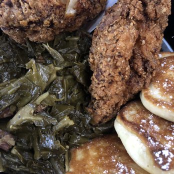 The Ice Plant - Chicken and hoecakes - Cocktail Bars Near Me - St. Augustine, Florida