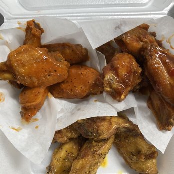 Wing Cookout Express - chicken wings in a styrofoam container - Chicken Wings Near Me - Shreveport, Louisiana Wing Cookout Express - chicken wings in a styrofoam container - Chicken Wings Near Me - Shreveport, Louisiana