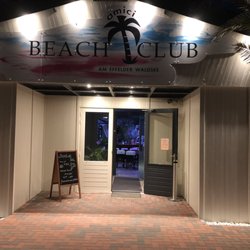 Amici Beach Club - Eingang
