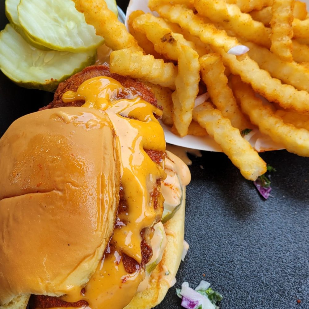 Dave's Hot Chicken - SLIDER WITH FRIES - Chicken Shop Near Me - Meridian, Idaho Dave's Hot Chicken - SLIDER WITH FRIES - Chicken Shop Near Me - Meridian, Idaho
