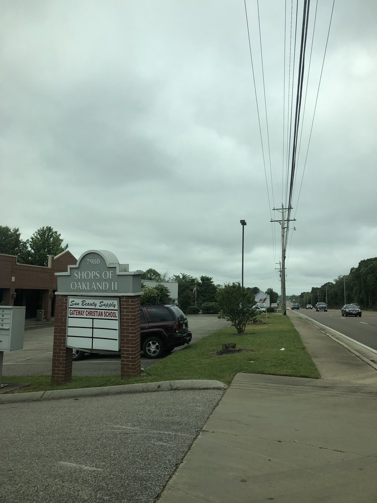 ACE HARDWARE OF OAKLAND Updated July 2024 10 Photos 7860 Hwy 64