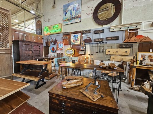 Black Dog Salvage by null