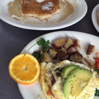 Lumberjack Cafe - Veggie egg white omelette (light on the cheese) and added avocado. - Breakfast & Brunch Near Me - Big Bear City, California Lumberjack Cafe - Veggie egg white omelette (light on the cheese) and added avocado. - Breakfast & Brunch Near Me - Big Bear City, California