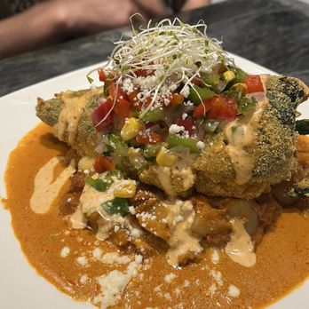 Mr. Q Restaurant - Chili relleno - Latin American Near Me - Atascadero, California