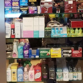 Red Carpet Inn - They want their guests to be "prepared"! - Hotels Near Me - Elmwood Park, New Jersey
