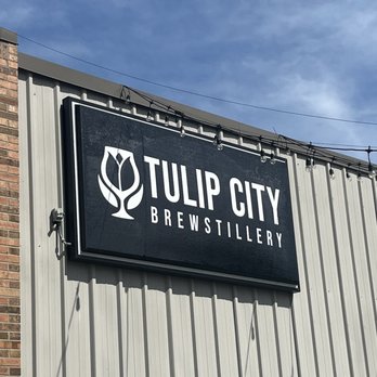 Tulip City Brewstillery - Cocktail Bars Near Me - Holland, Michigan
