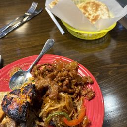 Buffet and naan Buffet and naan