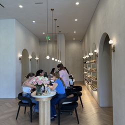 Manicure station