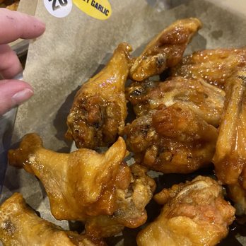 Buffalo Wild Wings - Wings - American Near Me - Auburn, Maine Buffalo Wild Wings - Wings - American Near Me - Auburn, Maine