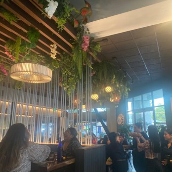 Limón - Peruvian Near Me - Mountain View, California
