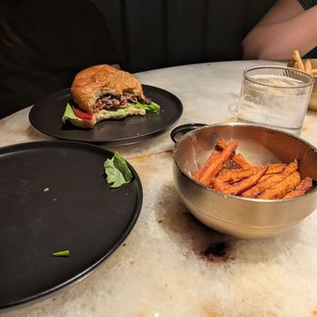Fancy Burger - Burgers Near Me - Orem, Utah