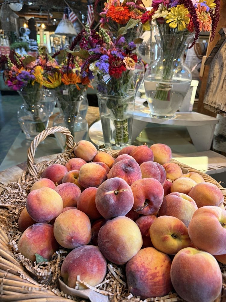 BROOKDALE FRUIT FARM STAND Updated October 2025 63 Photos & 31