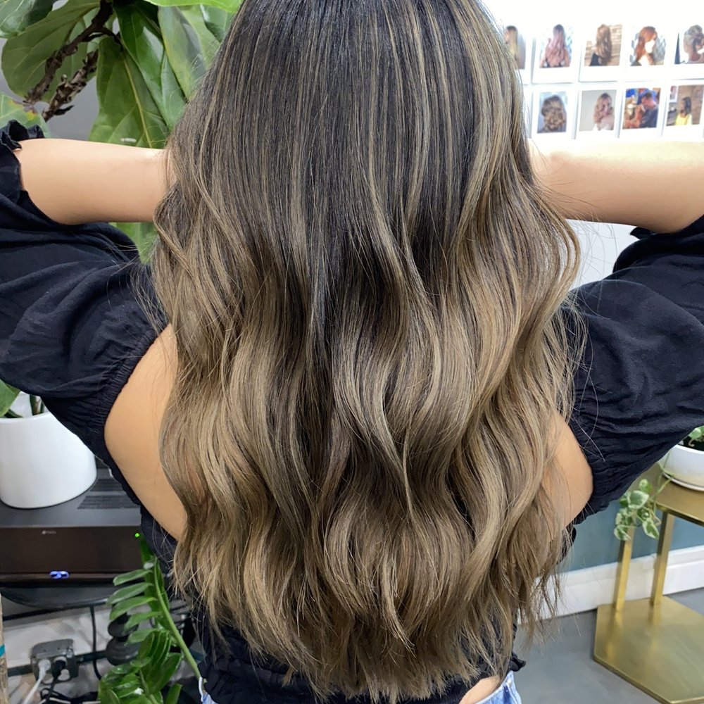 Epoch Studio Salon - Chicago - After with Ari! - Hair Extensions Near Me - Chicago, Illinois Epoch Studio Salon - Chicago - After with Ari! - Hair Extensions Near Me - Chicago, Illinois