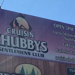Cruisin Chubbys Gentlemens Club - Only in Wisco