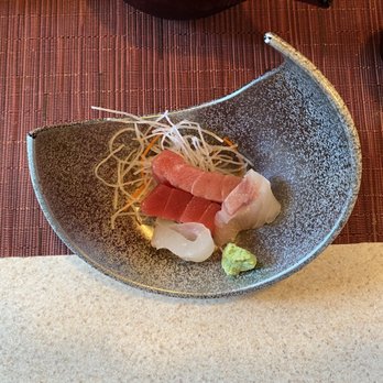 An Japanese Restaurant - sashimi - Sushi Bars Near Me - San Francisco, California