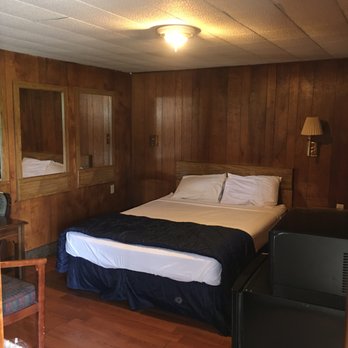 Huntingdon Inn Motel - Hotels Near Me - Irwin, Pennsylvania