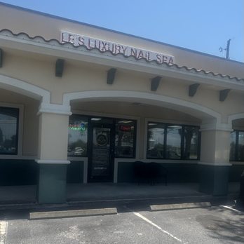 Le's Luxury Nails Spa - Nail Salons Near Me - Panama City Beach, Florida